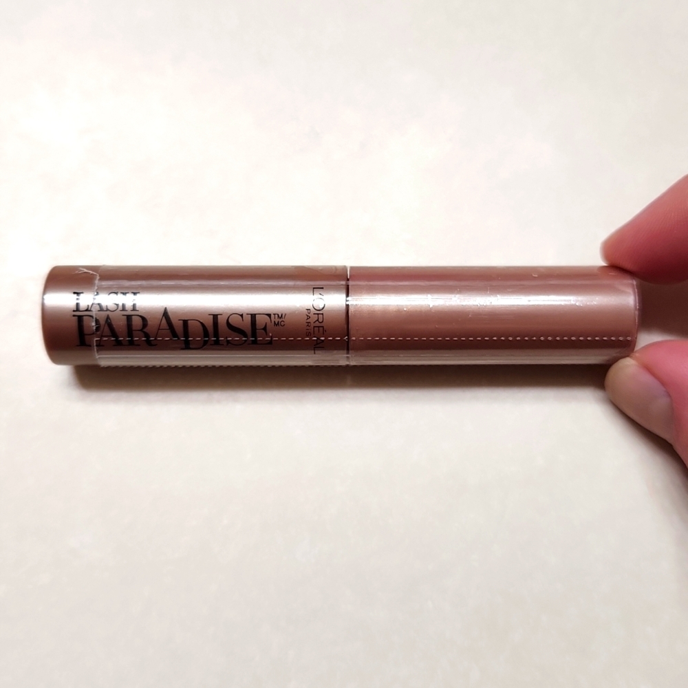L'Oréal Voluminous Lash Paradise Mascara, .15 oz